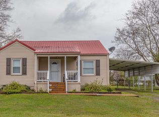 312 Forrest Rd, Fort Oglethorpe, GA 30742