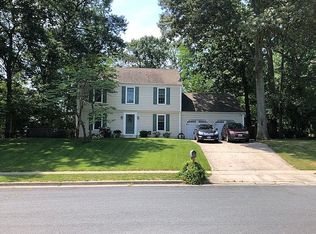 631 Dunberry Dr, Arnold, MD
