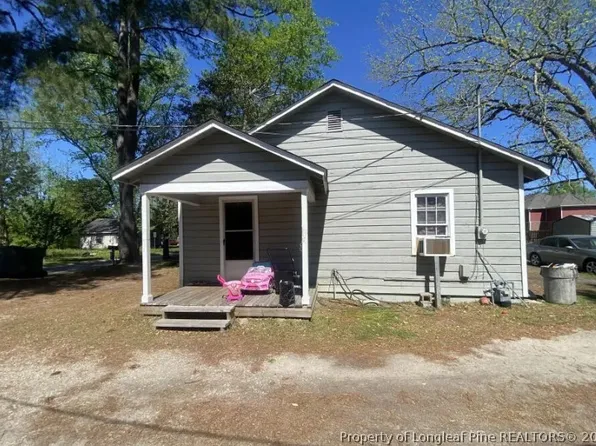1816 Booker Ave, Lumberton, NC 28358