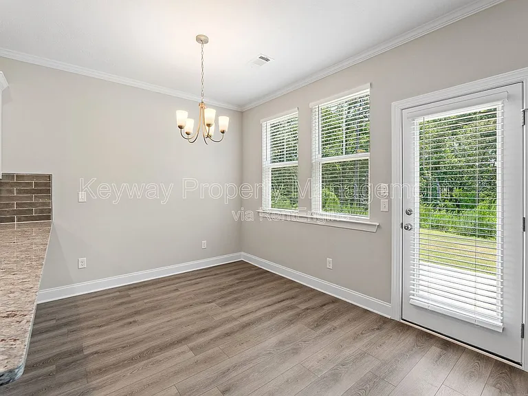 138 Candleberry Dr — Photo 7