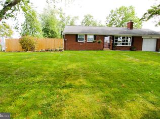 226 E Reliance Rd, Telford, PA 18969