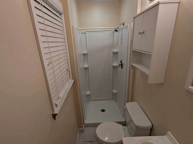 317 Grant Dr — Photo 16
