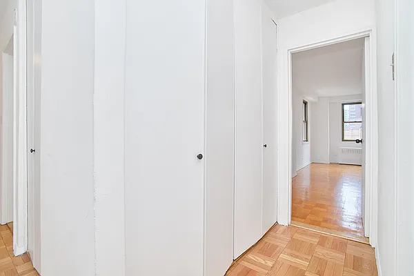 Rented by Living New York | media 6