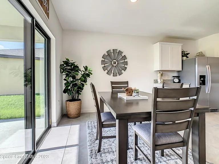 2243 Capital Dr SE — Photo 14