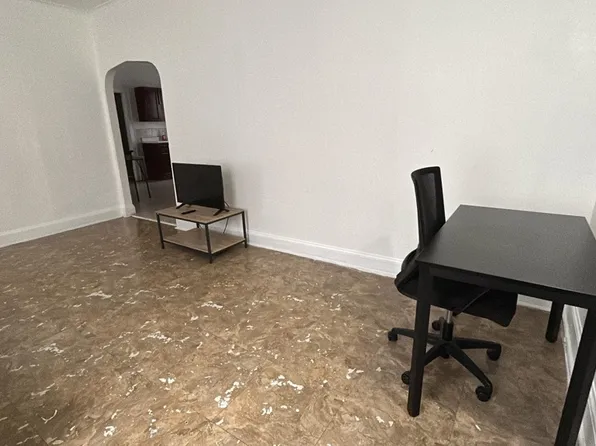 370 E 18th St, Paterson, NJ