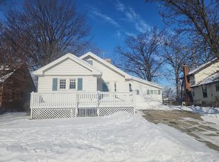 816 E 237th St, Euclid, OH 44123