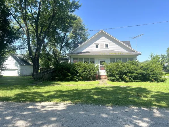 110 N Van Buren St, Browning, MO 64630