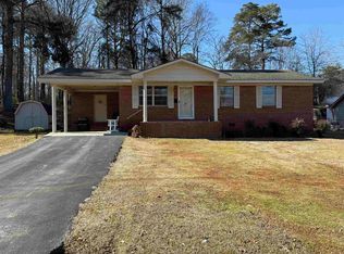 709 Hawkins Cir NW, Russellville, AL 35653
