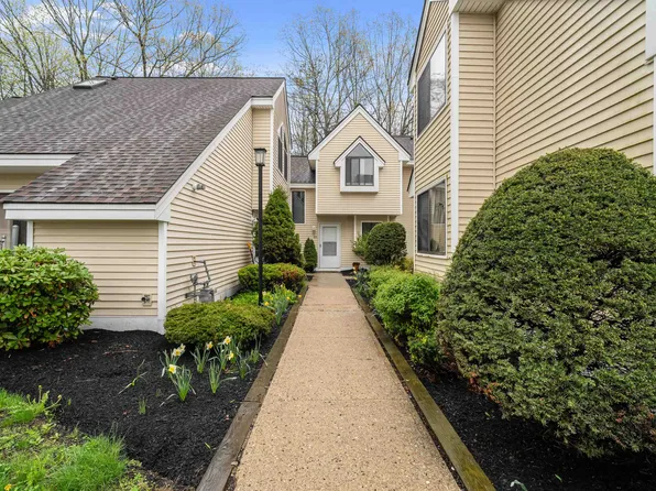 69 Franklin Heights #69, Rochester, NH 03867