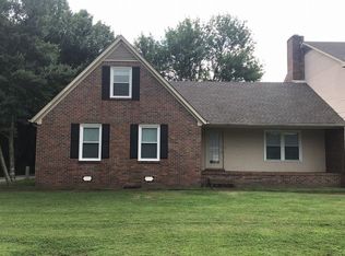 862 Village Ct, Murfreesboro, TN 37130