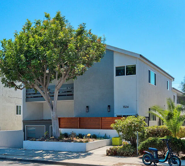 1524 Berkeley St #5 — Photo 1