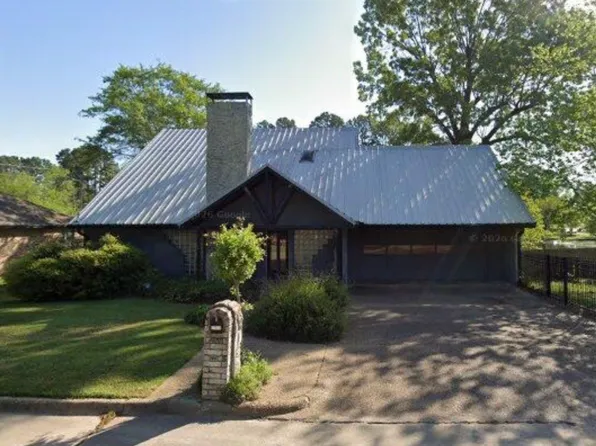 6026 Pleasant Ln, Texarkana, TX 75503