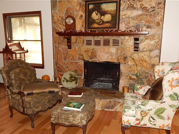 4th image of 34394 Whispering Oaks Blvd