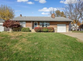 38 Marietta Pl, Alton, IL 62002