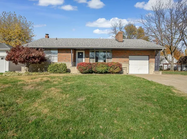 38 Marietta Pl, Alton, IL 62002