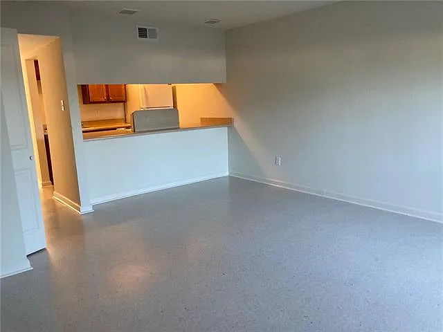 2755 Albany St #D — Photo 6