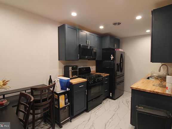 5th image of 533 Tasker Ave