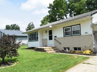 530 Hollywood Dr, Magnolia, NJ 08049