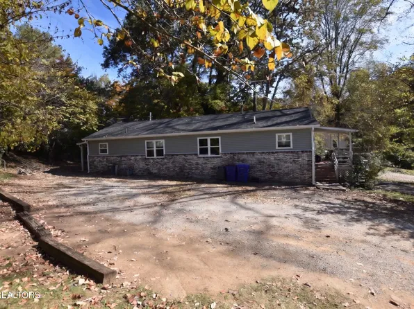 101-103 Walsh Ln, Oak Ridge, TN 37830