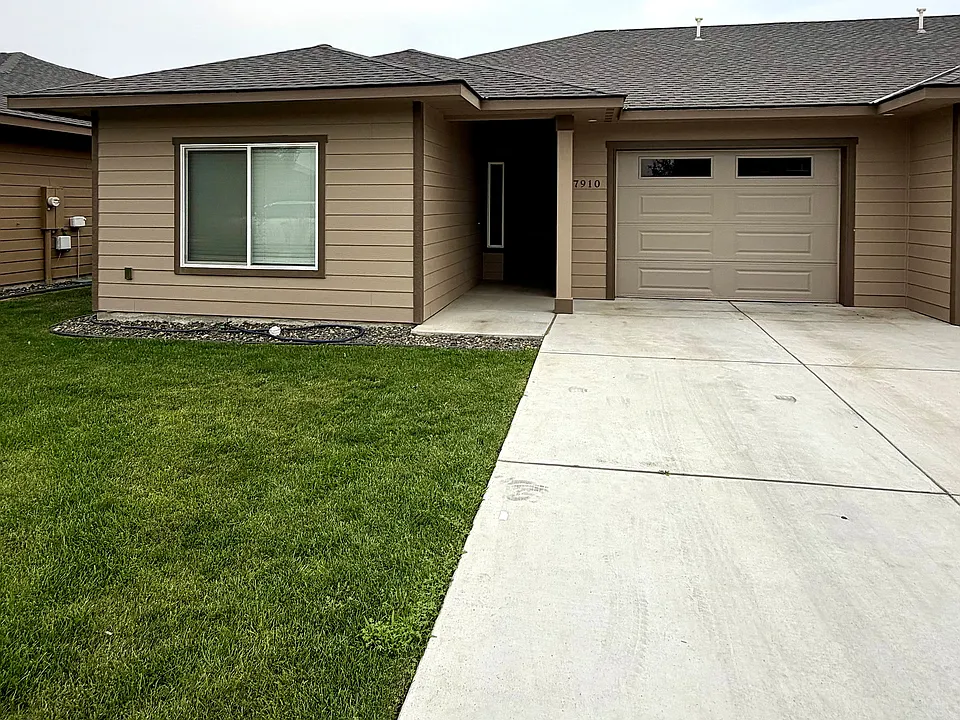 7910 Budsage Dr