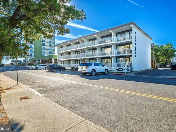 15 35th St Unit 305, Ocean City, MD 21842