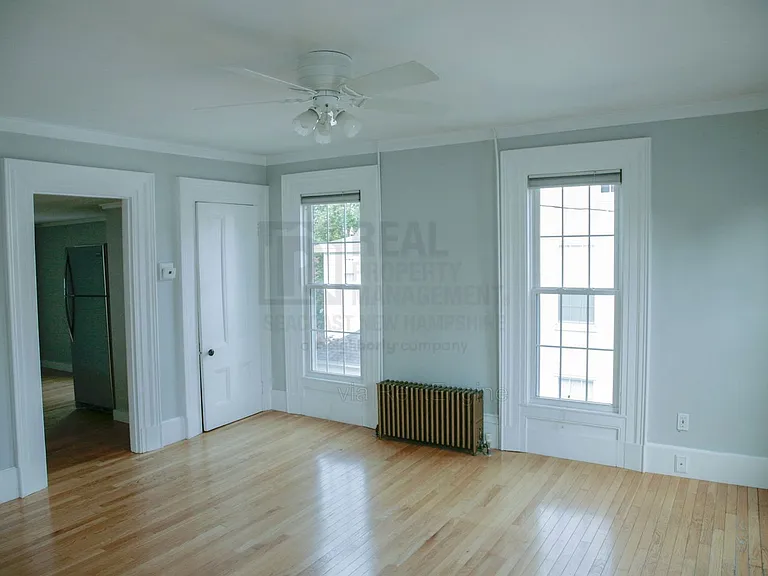 663 State St #3 — Photo 2