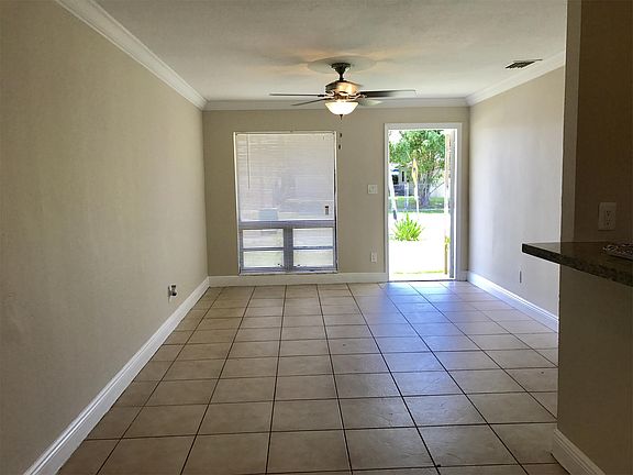 2nd image of 3470 NW 18th St