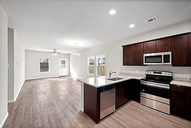 1st image of 341 2nd Ave