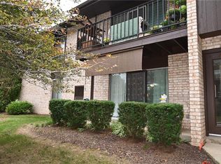 16415 Heather Ln #F103, Middleburg Heights, OH 44130