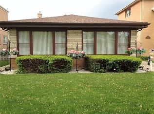 3846 Birchwood Ave, Skokie, IL 60076
