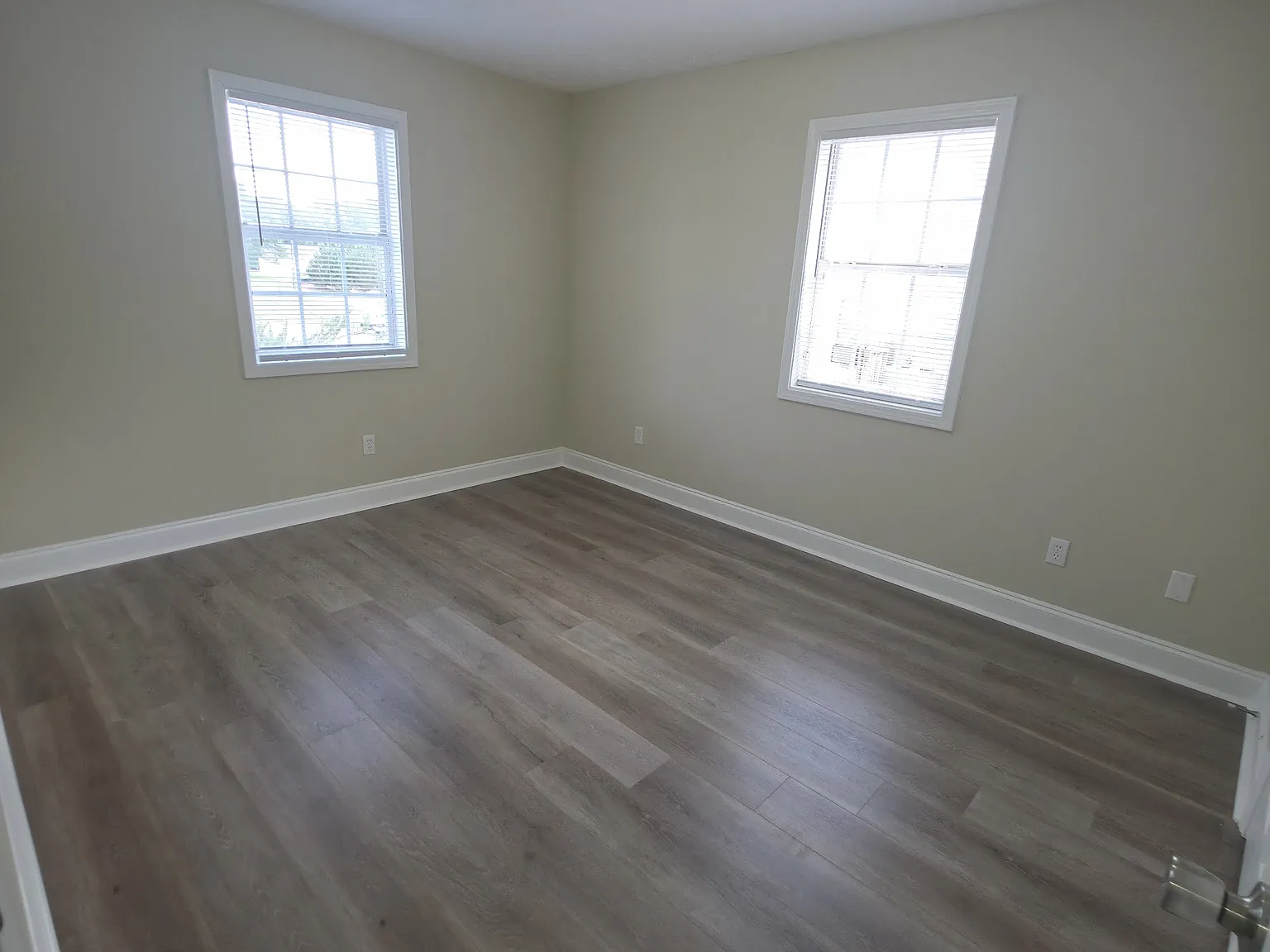 217 Westchester Circle - 1 — Photo 4