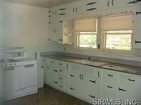 3rd image of 2507 Alfaretta Ave