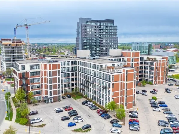 410 King St W #608, Kitchener, ON N2G 1C3