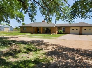 136 230th Ave, Hays, KS 67601