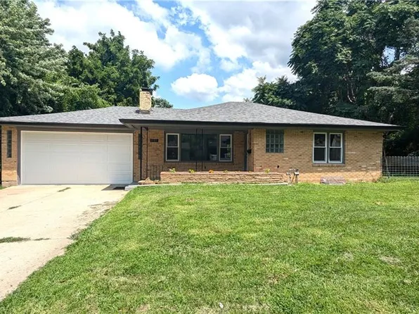 1505 N Main St, Independence, MO 64050