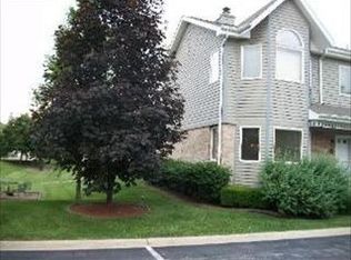 107 Meadowlark Dr, Countryside, IL 60525