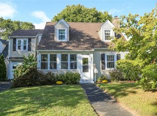 63 Winslow Ave, Warwick, RI 02886