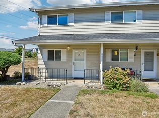 12404 SE 272nd Pl APT A, Kent, WA 98030