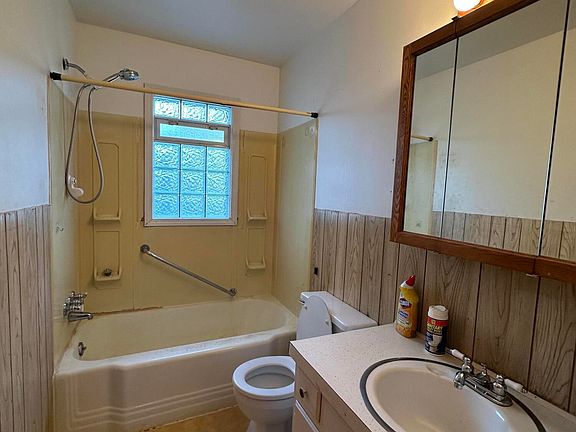 5th image of 1629 Elkerton Ave