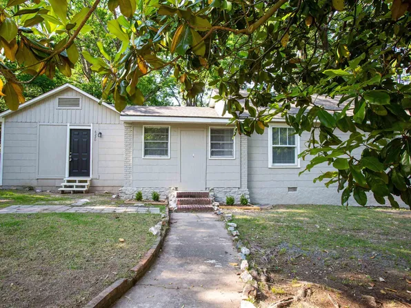 8220 W 34th St, Little Rock, AR 72204