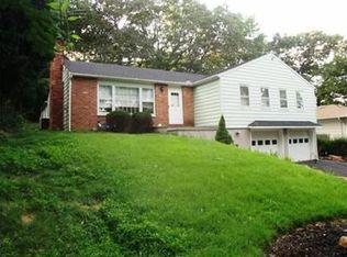 48 Stevens St, Bernardsville, NJ 07924