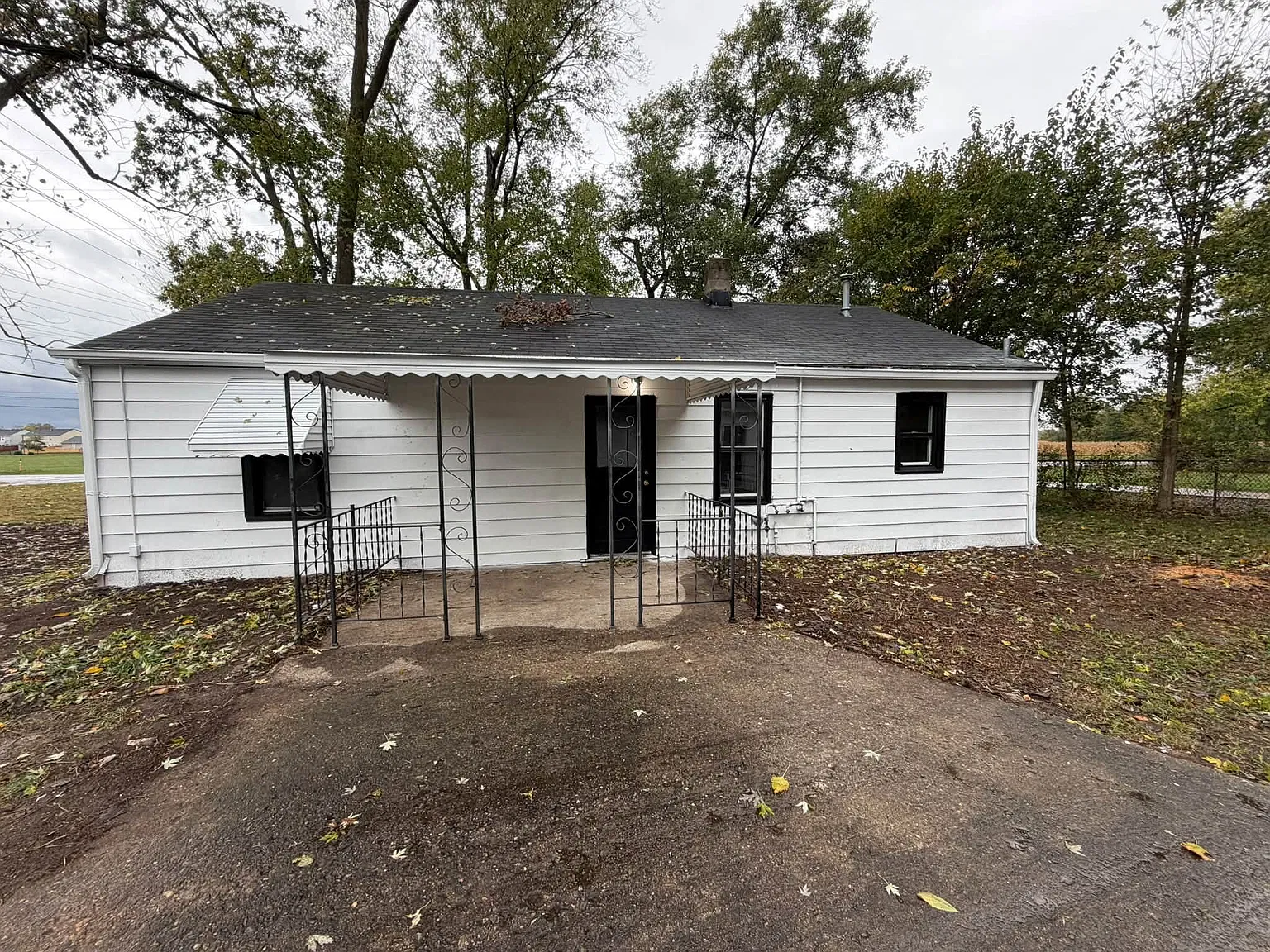 3 bed, 912 sqft, $1,795 — Photo 4