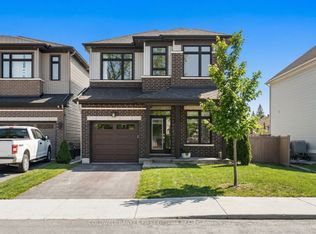 43 Deerfox Dr, Ottawa, ON K2J6R1