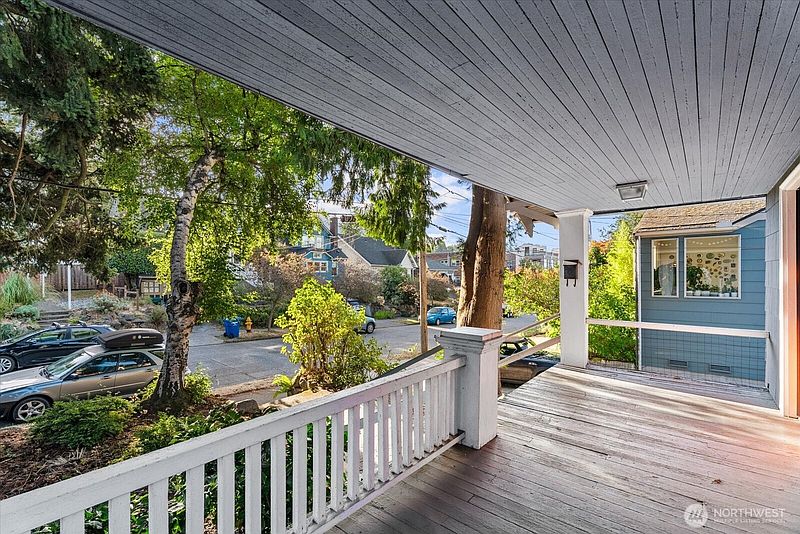 2nd image of 6533 5th Avenue NW