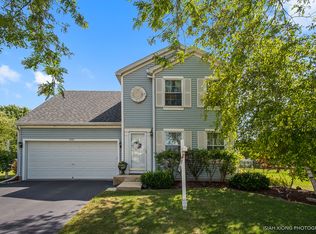 1397 Ridge Rd, South Elgin, IL 60177