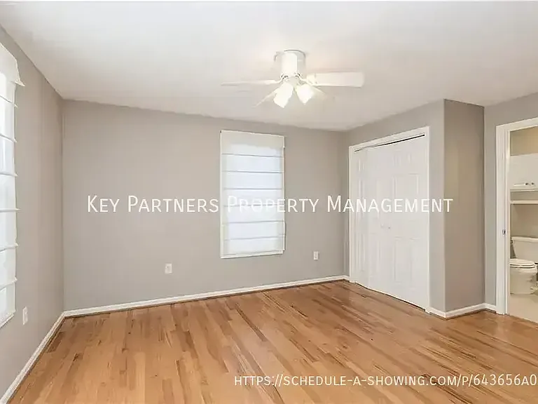 4931 W 72nd Ter — Photo 14
