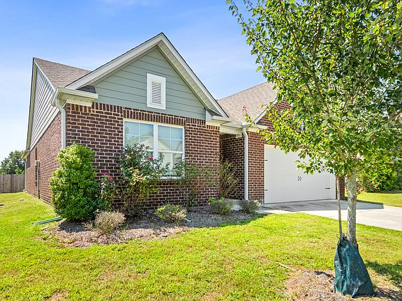 3rd image of 2195 Bobwhite Dr