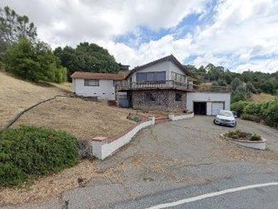 2990 Thomas Grade, Morgan Hill, CA, 95037