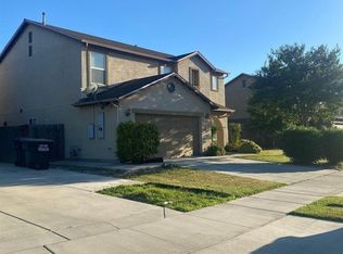 4133 W Rialto Ct, Visalia, CA 93277