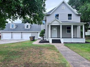 1120 16th St, Aurora, NE 68818